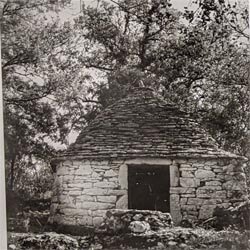 Photo 34 de la série « les caselles du quercy » par Jean-Louis LANGLOIS