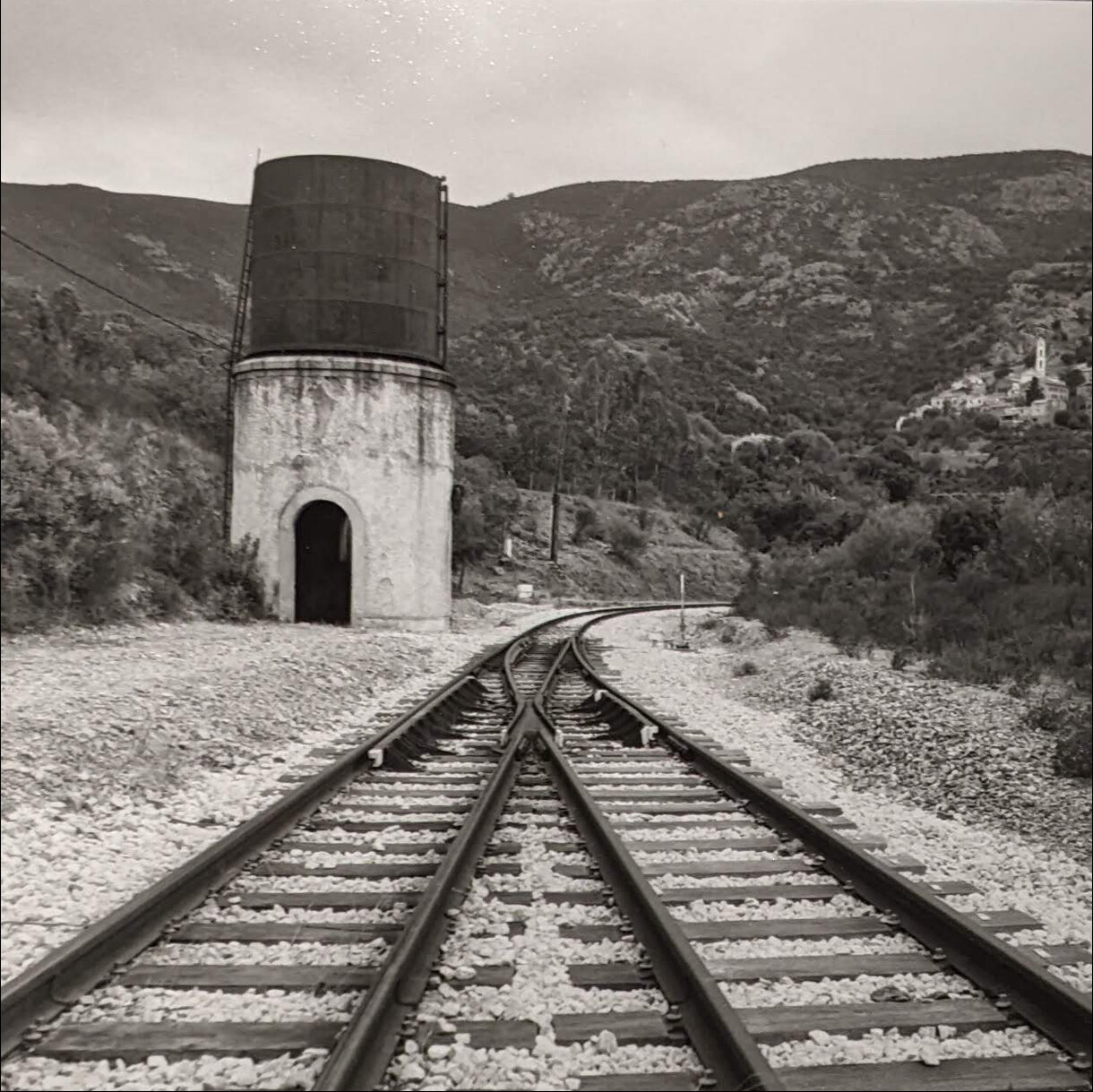 Photo 13B de la série « Oubliée » par Jean-Yves MAGUERO