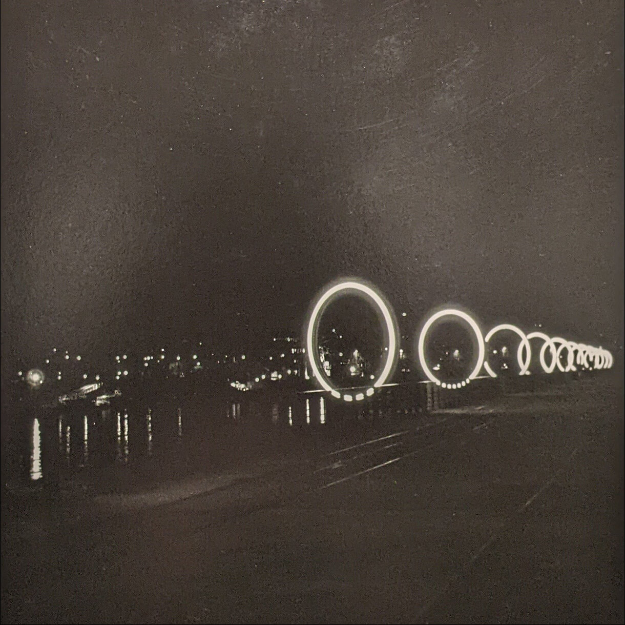 Photo 16C de la série « Série blanche pour nuit noire » par Laurent DUFLANC
