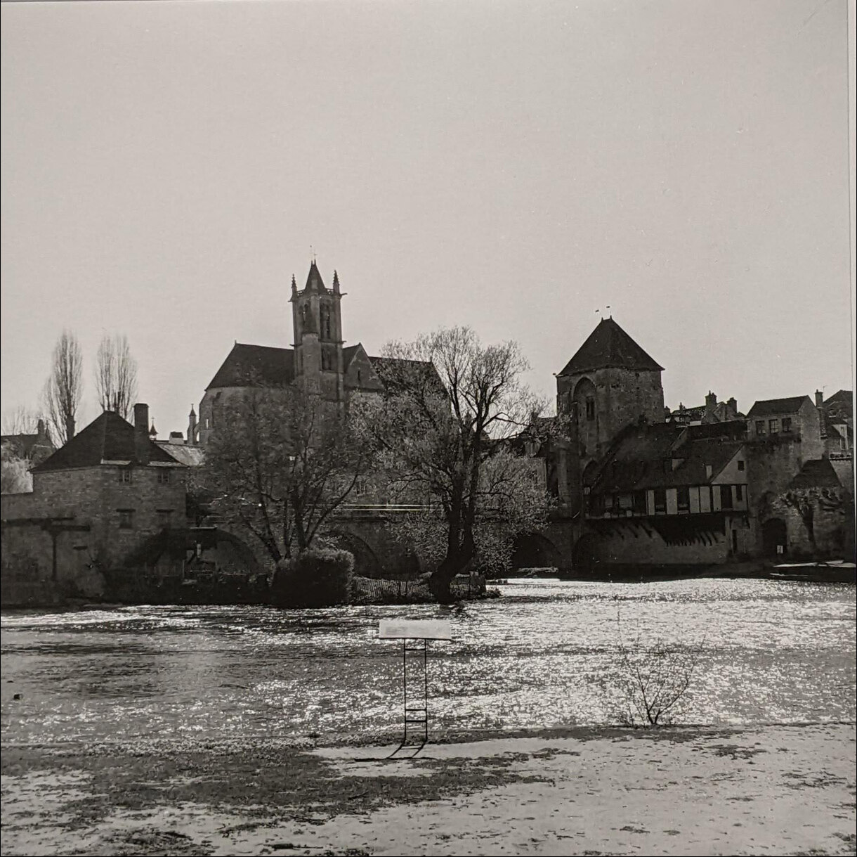 Photo 4B de la série « Moret sur Loing » par Jean-Louis LANGLOIS