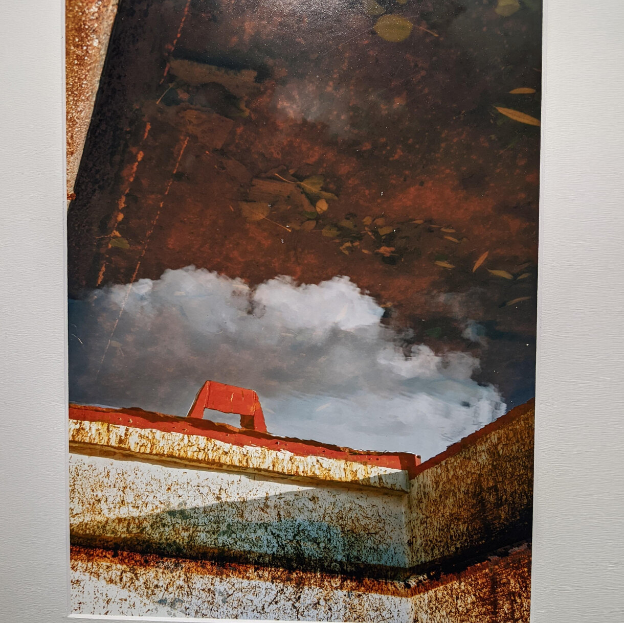 Photo 15C de la série « Bacs à eaux » par Erwann CAILLAREC