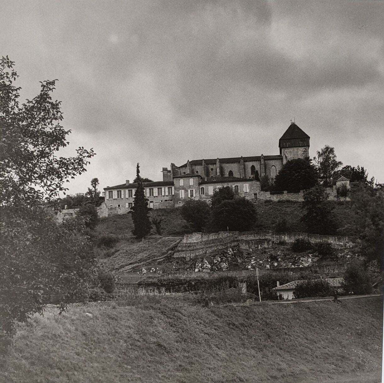 Photo 5A de la série « Villages perchés » par Jean-Louis LANGLOIS