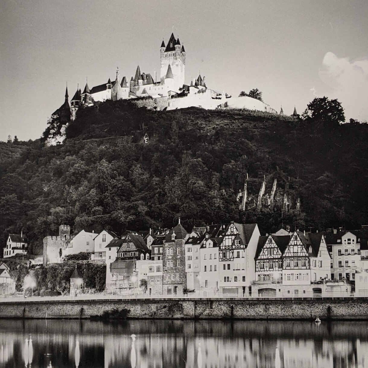 Photo 5C de la série « Villages perchés » par Jean-Louis LANGLOIS